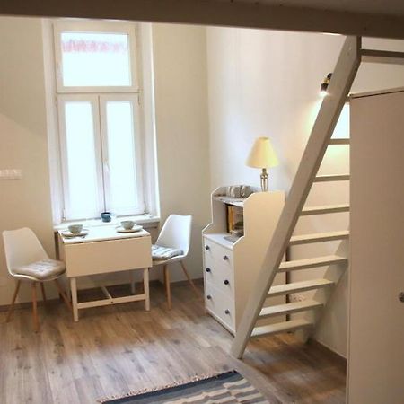Cosy Nest Apartamento Budapeste Exterior foto